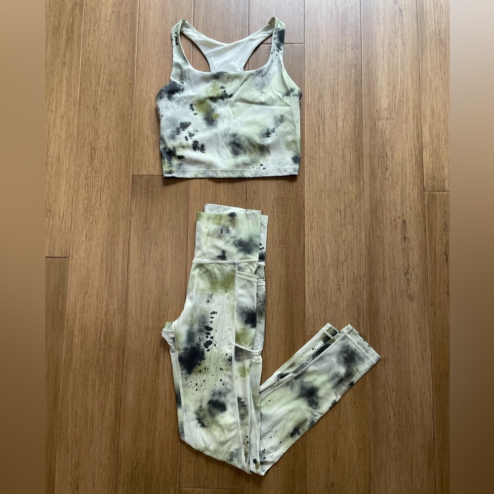Set of Tie-Dye Crop Top and Leggings Set, Size S